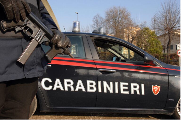 rapina carabinieri sabaudia