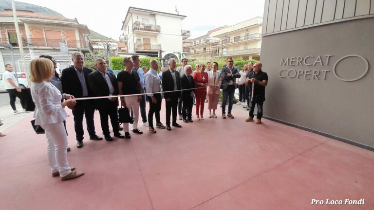 inaugurazione mercato coperto