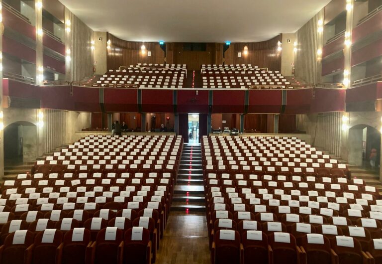 Teatro 23 febbraio