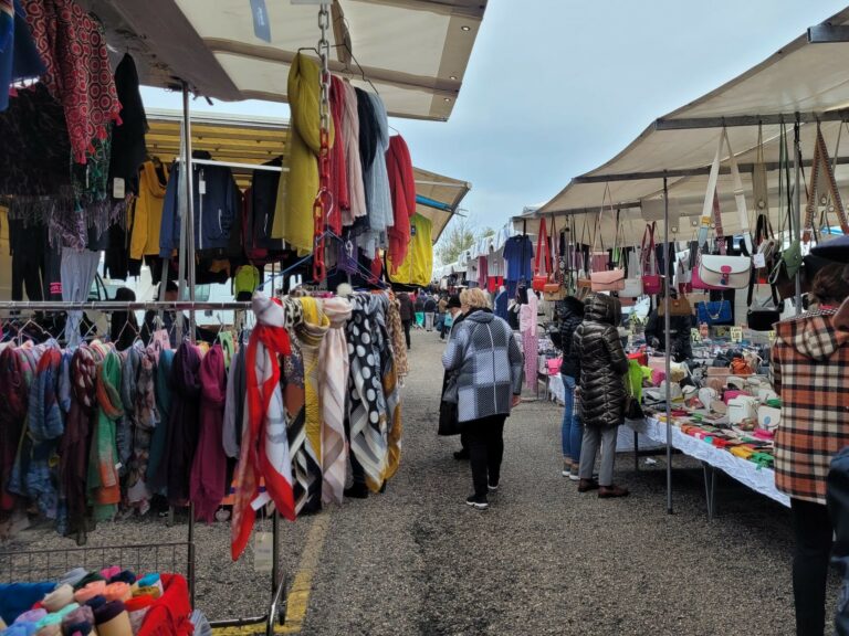 mercato domenicale fondi