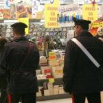 furto-supermercato centro commerciale carabinieri