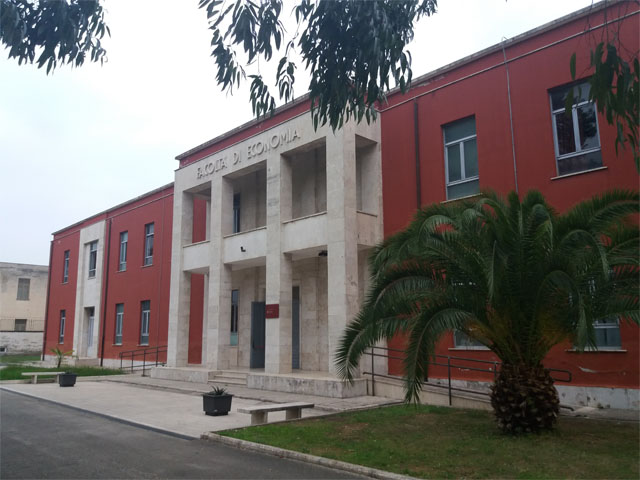 università latina