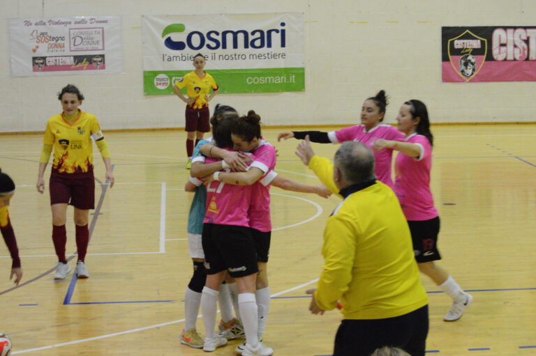 Esultanza Cisterna Lady gol Gambarotta